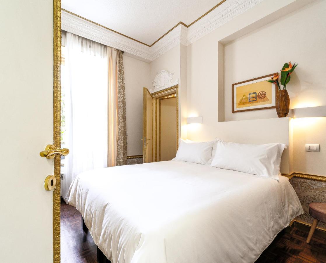 Riviere Private Rooms Alla Scala Милан Экстерьер фото